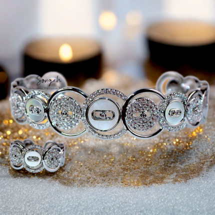 Frosted Glow Elegance
