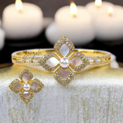 Pearl Fleur Elegance