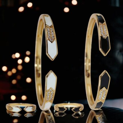 Golden Romance