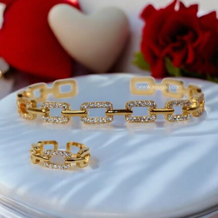 Golden Linked Elegance
