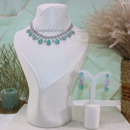Mint Royale